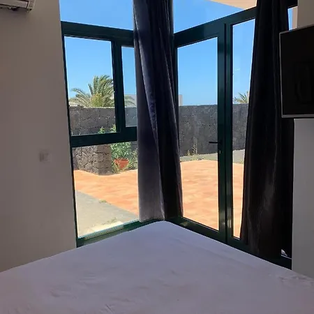 Casa Anaika Costa Teguise